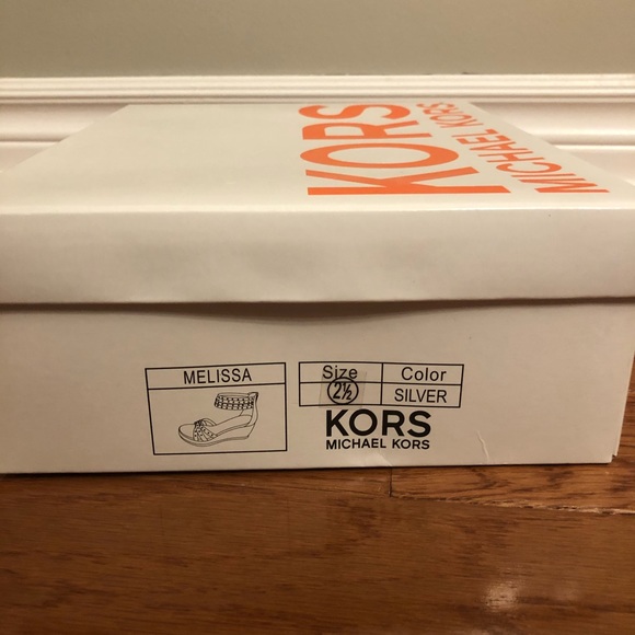 Michael Kors Sandals - Picture 3 of 4